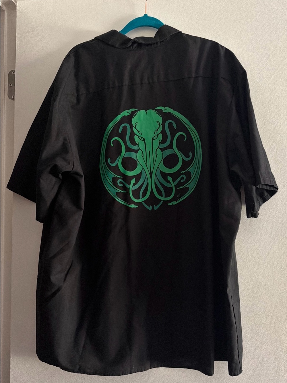 Cthulhu Awakens Button Up Black 2 Pocket Shirt Men’s 4xL Red Kap Graphic Game
